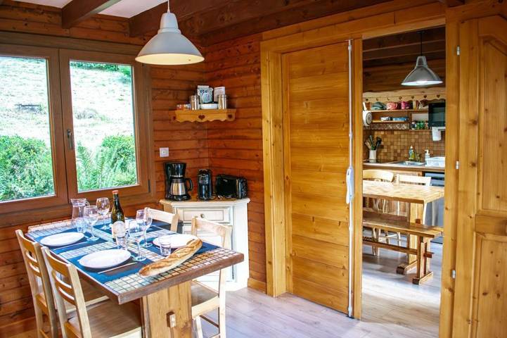 Chalet pour 10 personnes, avec Balcon et Terrasse ainsi que Jardin et Sauna à Bussang - 4