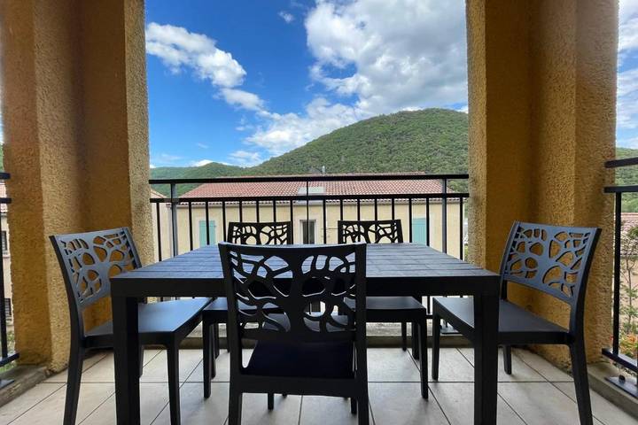 Maison de vacances pour 5 personnes, avec balcon et piscine, animaux acceptés