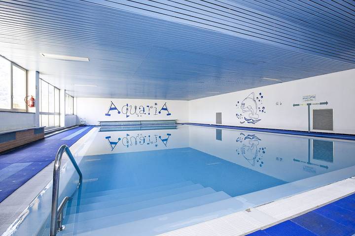 Ferienwohnung für 4 Personen, mit Balkon und Pool sowie Sauna und Seeblick in Cannobio