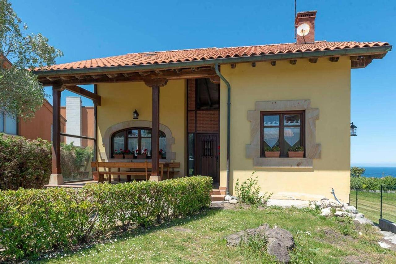 Five-Bedroom House in Liencres, Piélagos