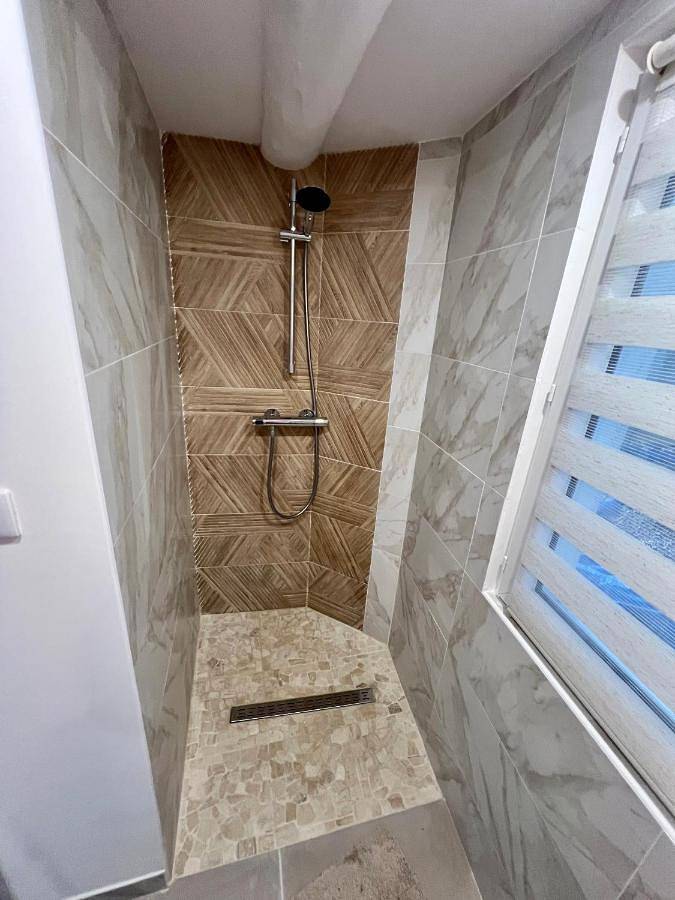 Gîte pour 2 personnes, avec vue ainsi que jardin et terrasse à Commercy - 3