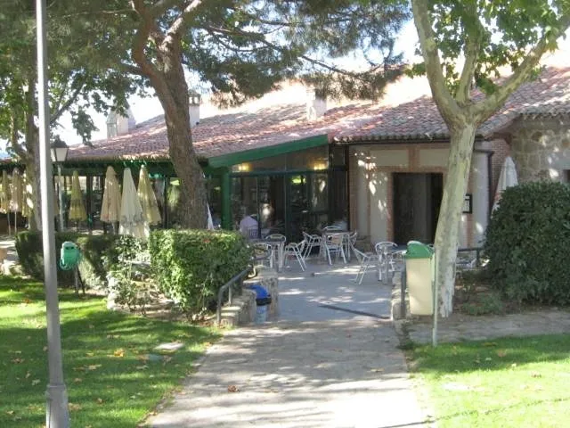 Hotel para 2 personas, con jardín - 1