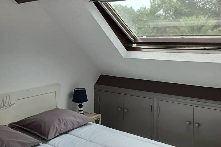 Ganze Wohnung, Wohnung im Obergeschoss für 2 Personen mit kleiner Terrasse in Saint-Gildas-de-Rhuys, Côte des Mégalithes
