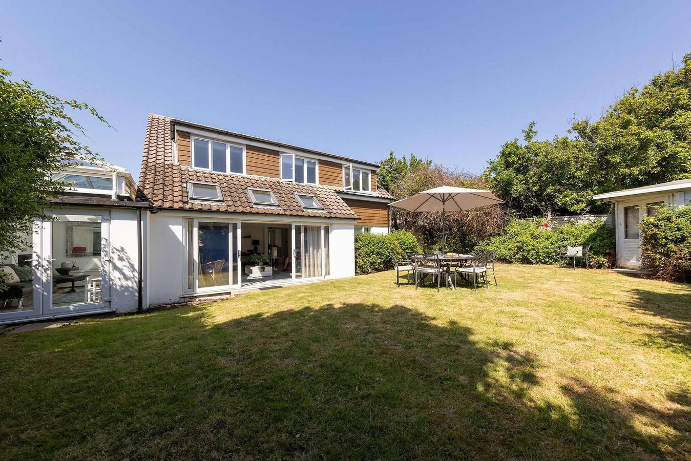 West Wittering Beach House  Garden   Parking in West Wittering Beach, West Wittering