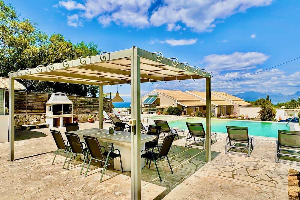 Casa vacanza a Corfù a partire da 371€ a notte