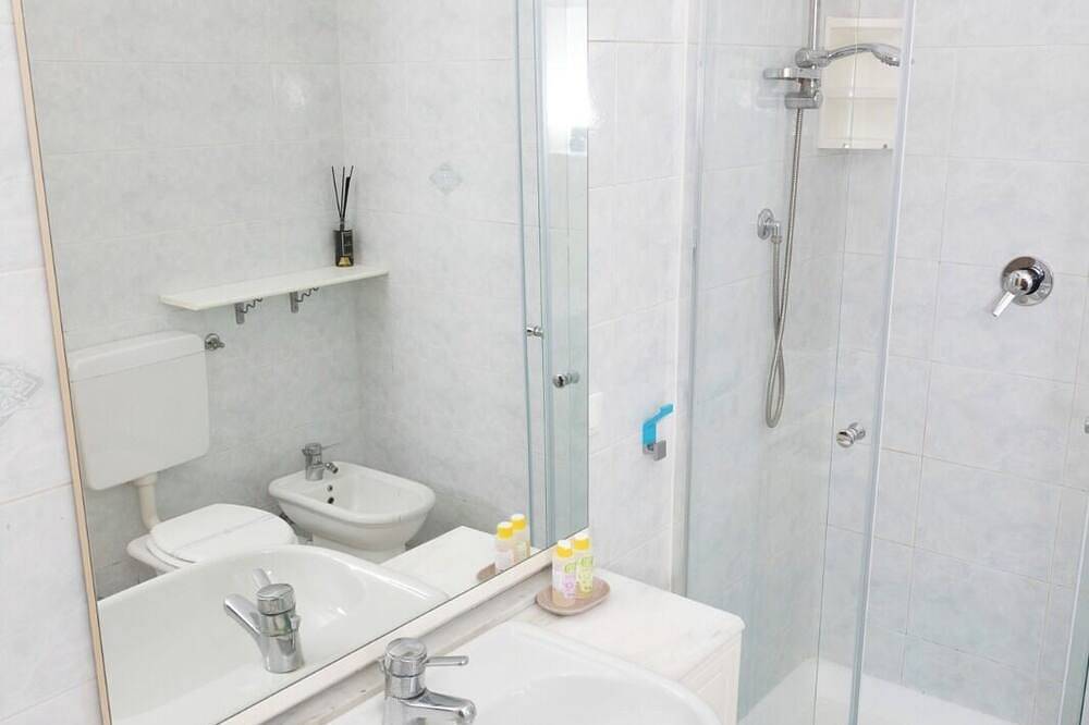 Leto’s apartment in Sanremo - Parking & Garden in Sanremo Gemeinde, Riviera di Ponente