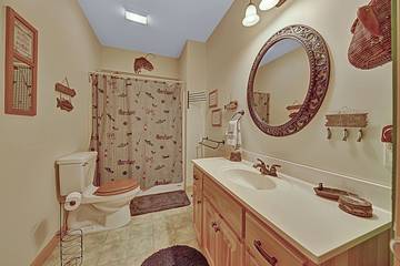 Vacation House for 30 Guests in Norris Lake, Tennessee, Picture 1