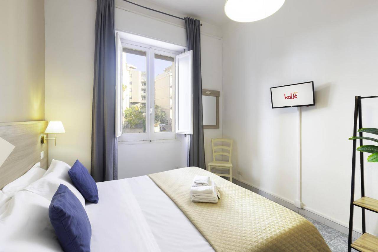 Standard Single Room with Shared Bathroom in Bonaria, Cagliari
