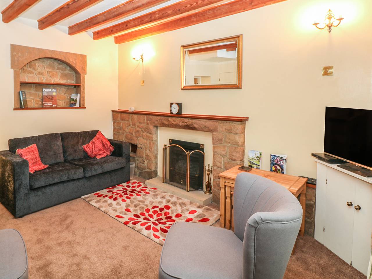 Pine Cottage in Youlgreave, Derbyshire