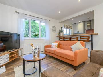 Glamping for 5 People in Bradford, West Yorkshire, Photo 4