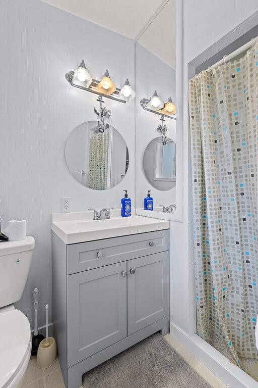 Lg House w schönen Blick auf den Fluss 2 Geschichten, 5bd3bth in Kennewick, Washington