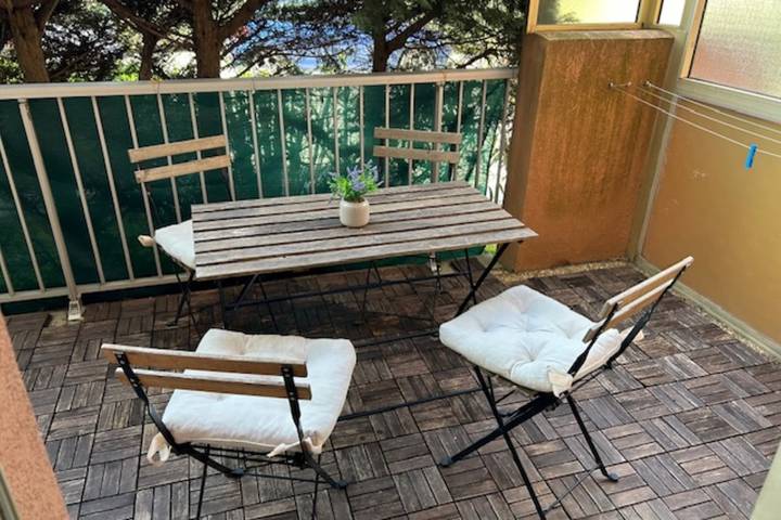 Location de vacances pour 4 personnes, avec terrasse, animaux acceptés à Cavalaire-sur-Mer