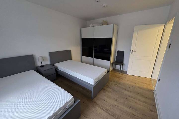 Ganze Wohnung, Business Apartment ab 30 Nächten – 80 m², 2 Schlafzimmer in Leverkusen, Bergisches Land