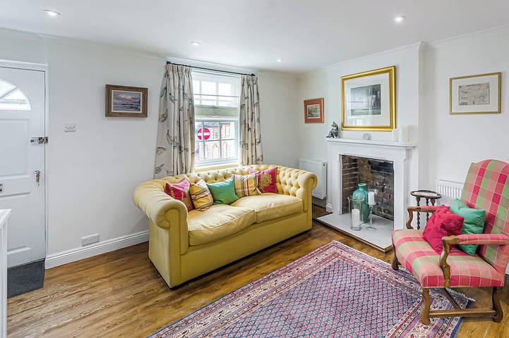 Cottage for 4 people, with terrace in Arundel