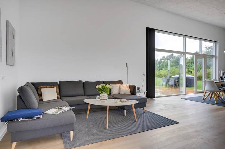 Ferienhaus für 12 Personen, mit Terrasse und Whirlpool in Odder und Umgebung - 4