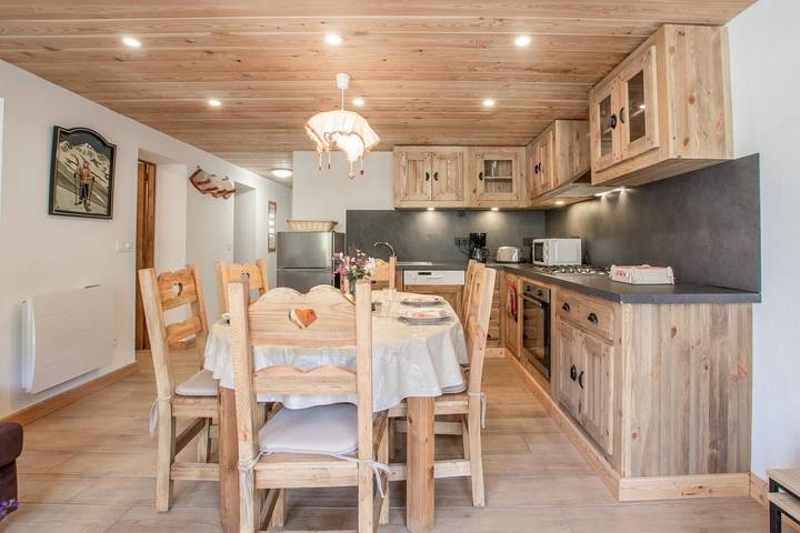 Gîte pour 6 personnes, avec jardin et balcon à Bonneval-sur-Arc - 4