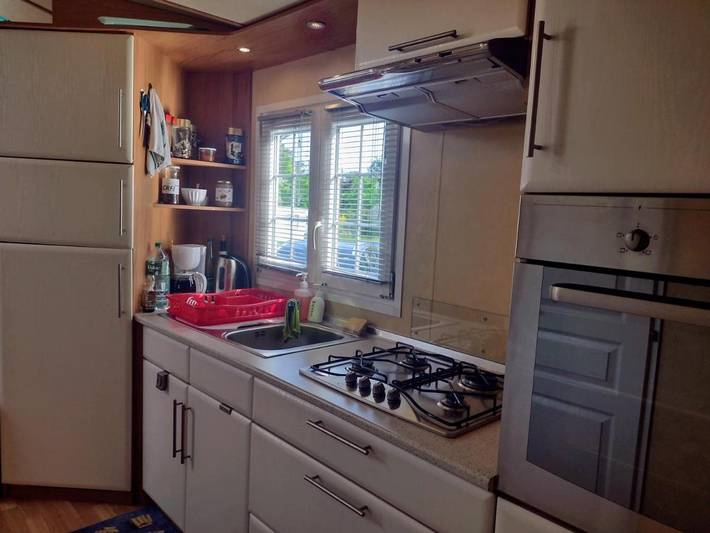 Gîte pour 4 personnes, avec terrasse et jardin dans Plage de Cromenac'h - 4