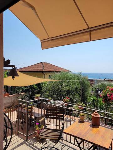 Chambre d’hôte pour 3 personnes, avec vue et jardin à Savona