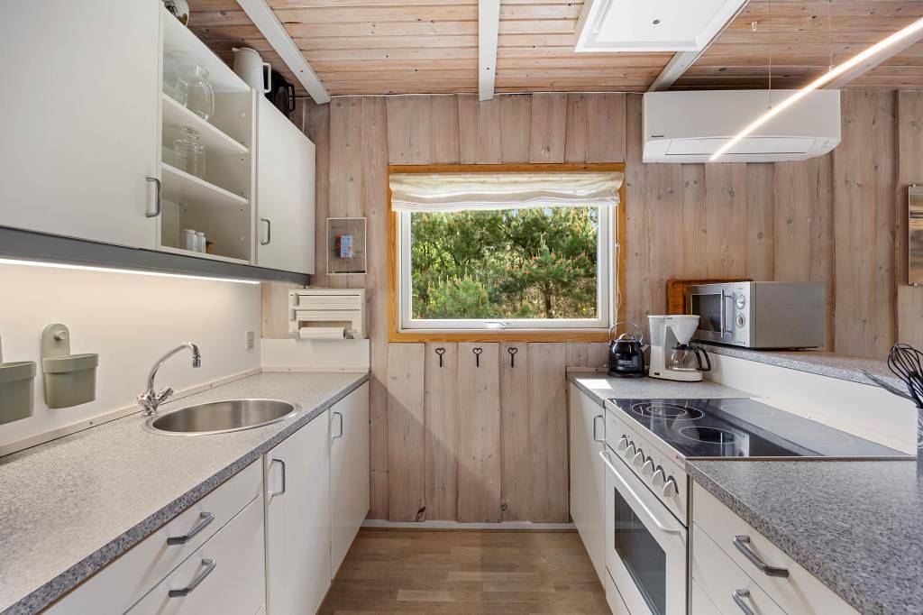 Gemütliches Ferienhaus für 4 Personen auf einem schönen Naturgrundstück in Houstrup, Varde