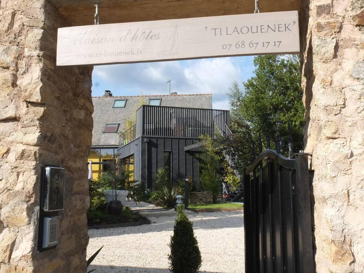 Double Room with Private Bathroom in Vannes, Côte des Mégalithes