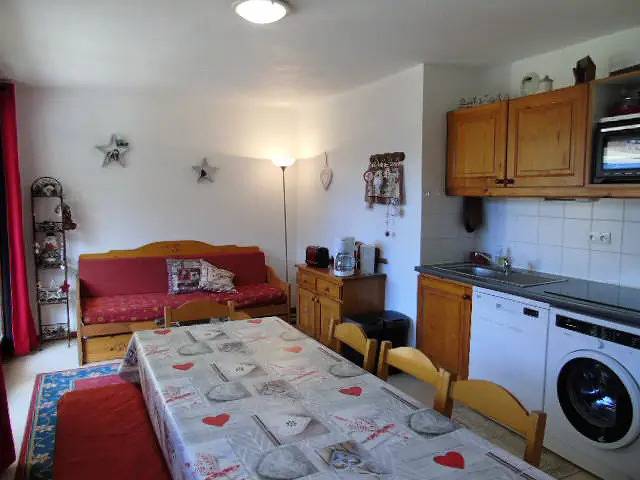Chalet pour 8 personnes, avec balcon dans Valfréjus
