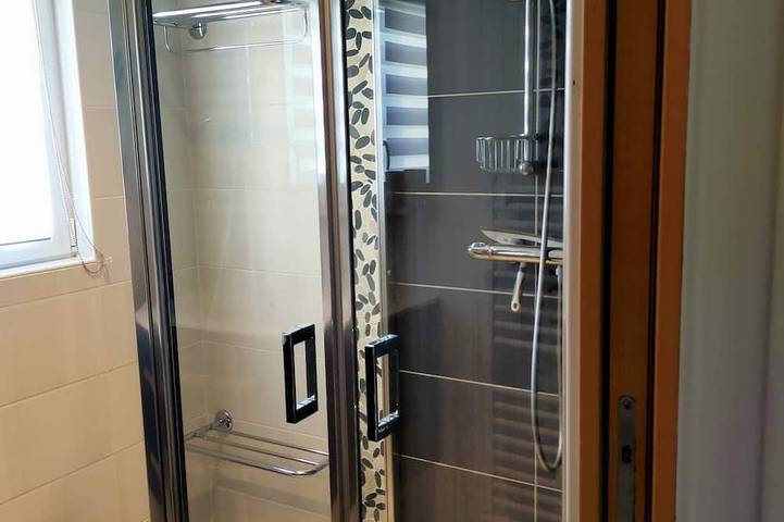 Location de vacances pour 8 personnes, avec jardin à Beuzec-Cap-Sizun - 4