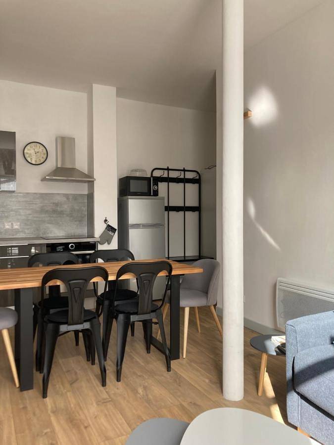 Gîte pour 6 personnes, avec vue dans Thermes De Choussy - 4