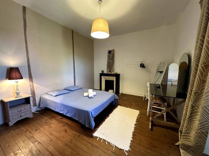 Location de vacances pour 8 personnes, avec jardin et terrasse, animaux acceptés à Creuzier-le-Vieux - 4