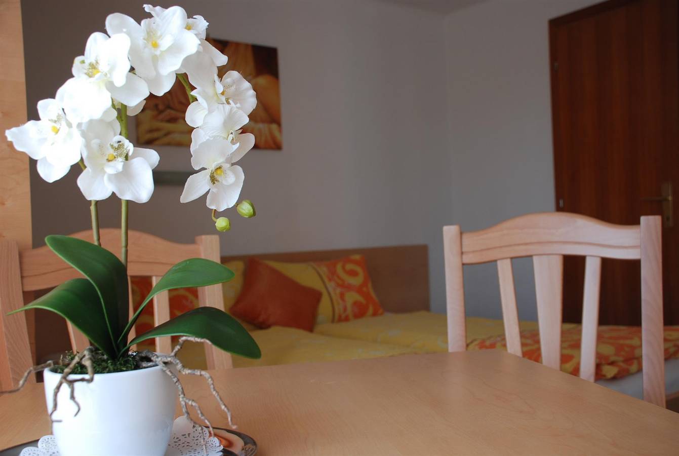 Doppelzimmer, Balkon, Strassenseite in Karawanken und Bachergebirge, Sankt Kanzian am Klopeiner See