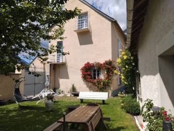 Gîte pour 4 personnes, avec jardin à Luz-Saint-Sauveur