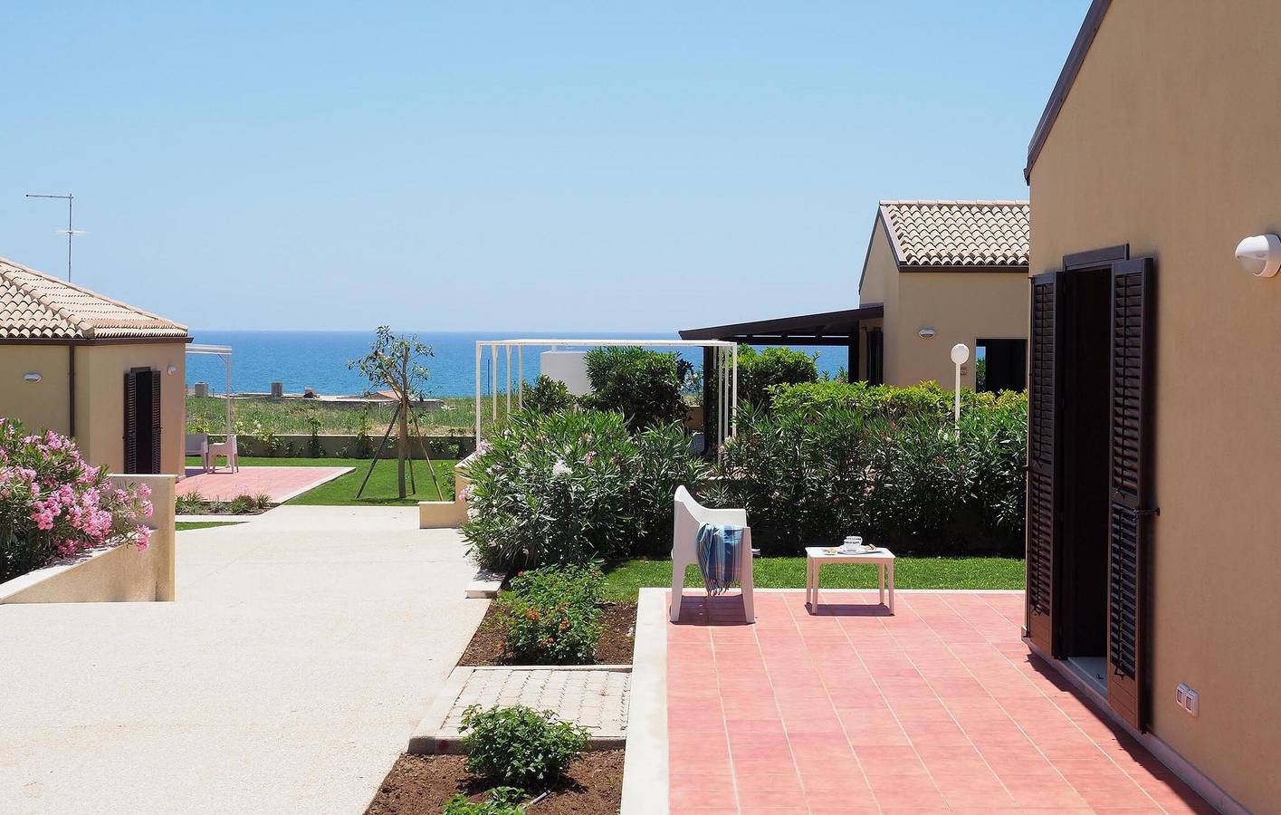 Appartement avec vue sur la mer, climatisation, parking et terrasse, à 1 km de la plage de Maganuco in Marina di Modica, Modica