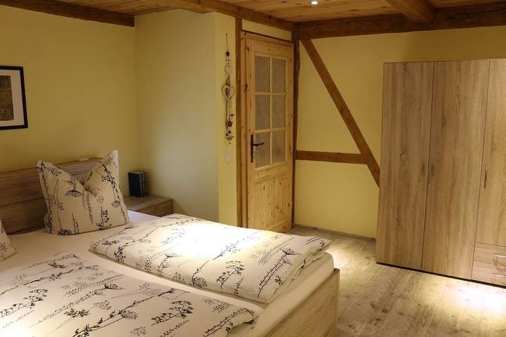 Ferienhaus für 4 Personen, mit Terrasse und Whirlpool sowie Garten, mit Haustier im Zittauer Gebirge - 3