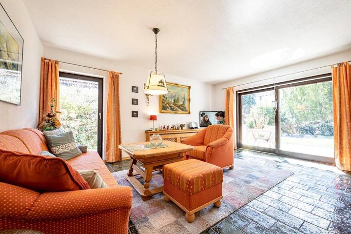 Ferienwohnung für 4 Personen, mit Terrasse und Garten