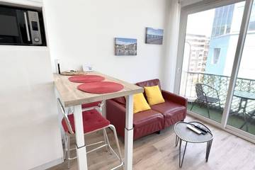 Gîte pour 2 personnes, avec balcon dans Plage Fabron Bambou Nice