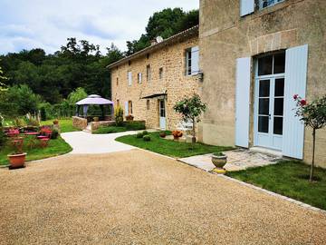 Gîte pour 5 personnes, avec terrasse et jardin à Saint-Aubin-des-Ormeaux