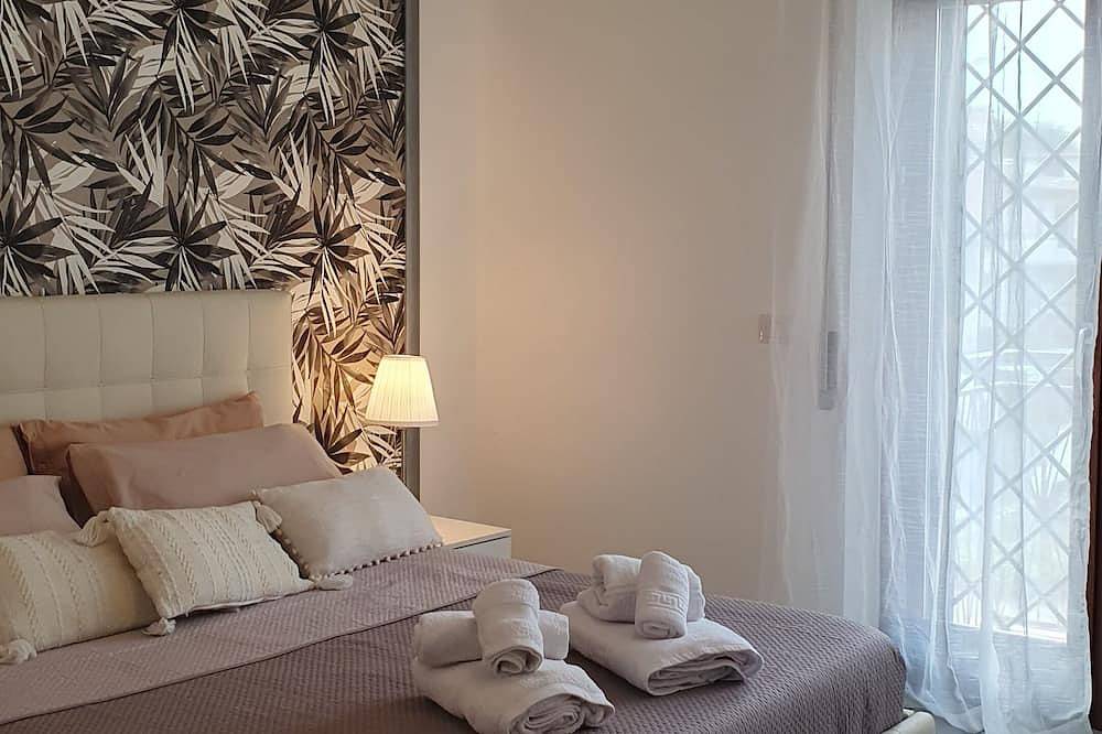 Appartement entier, My Place Apartment - Ciampino Airport and Station in Ciampino, Parco Regionale dei Castelli Romani