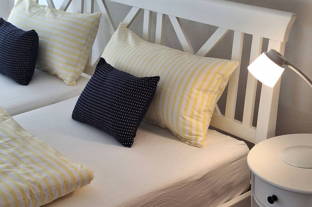 Ganze Wohnung, Über den Dächern von Annweiler **Lichtdurchflutetes Dachgeschoss mit Terrasse** in Annweiler, Trifelsland