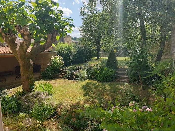 Villa pour 8 personnes, avec jardin et terrasse, animaux acceptés