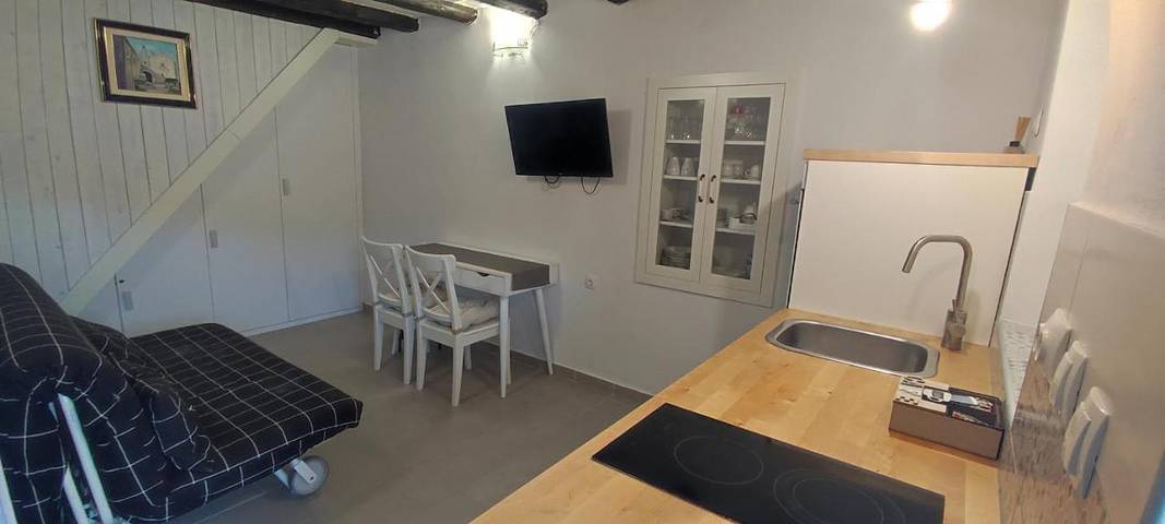 Ferienwohnung für 3 Personen, mit Terrasse und Ausblick, mit Haustier auf Cres - 3