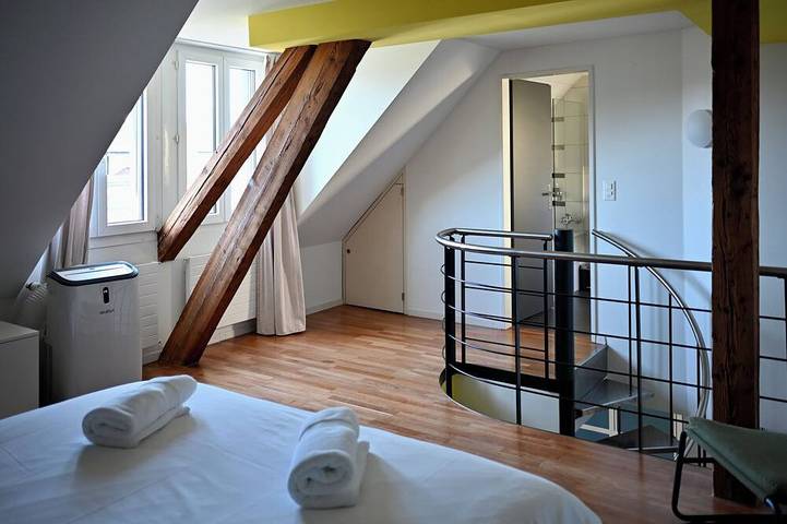 Ganze Wohnung, ReLiving - Vibrant Duplex in City Center in Luzern, Vierwaldstättersee