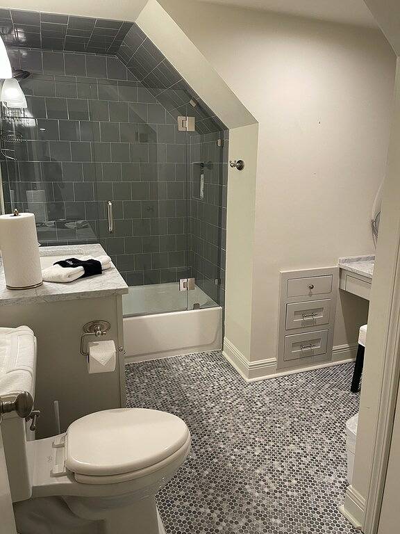 Bama Hideout- Book now for Football! Walk to the Stadium and Campus! in Tuscaloosa, Tuscaloosa County