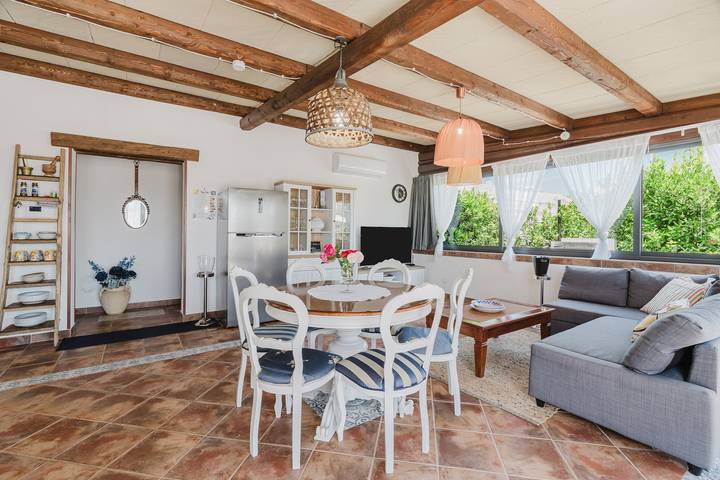 Villa 'Le Giarre - Con Piscina' con piscina privata, Wi-Fi e aria condizionata in Marausa, Misiliscemi