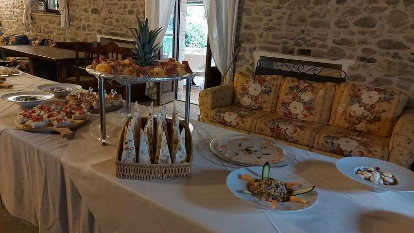 Maison de campagne pour 2 personnes, avec jardin et vue ainsi que piscine et sauna à Gubbio - 3