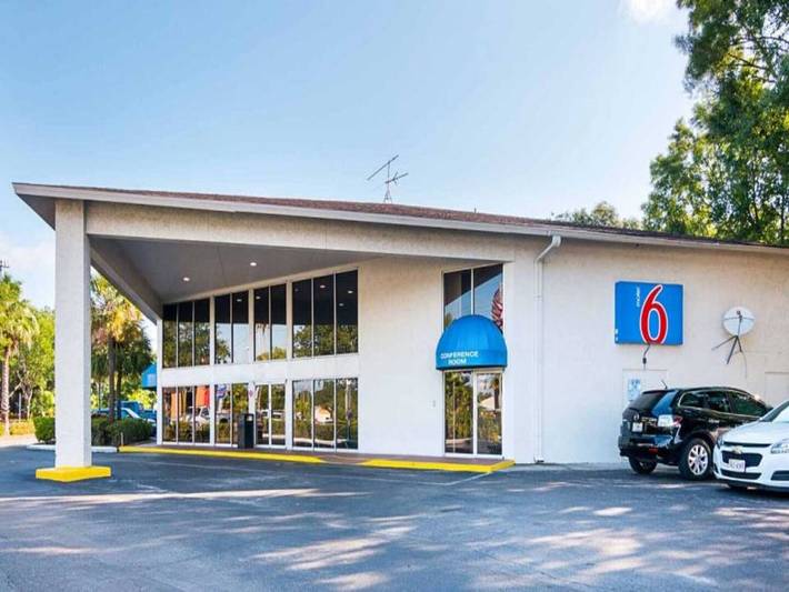 Hotel para 2 personas, con piscina, Familias con niños - 1