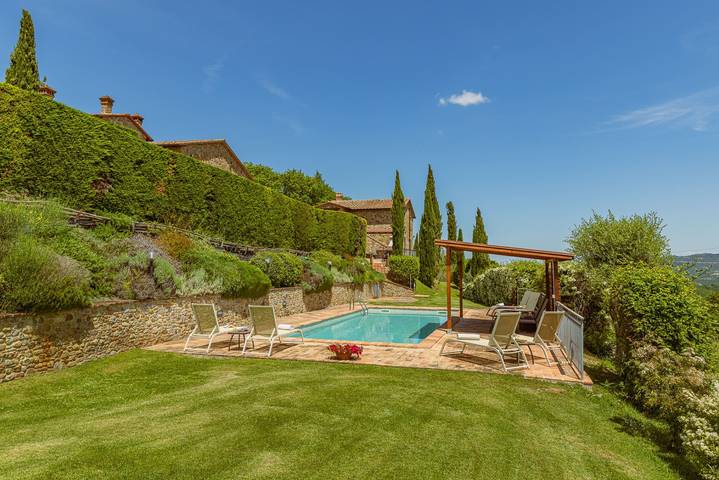 Podere Baiocco - Casa Baiocco - Villa privata di lusso per 6 persone con piscina e jacuzzi riscaldata in Città della Pieve, Perugia Province