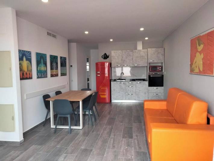 Apartamento para 8 personas, con vistas y terraza en Sants