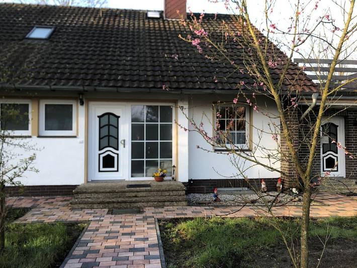 Ferienhaus für 9 Personen, mit Balkon und Terrasse sowie Garten in Bergen (Niedersachsen)