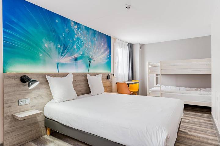 Hôtel pour 4 personnes, avec terrasse