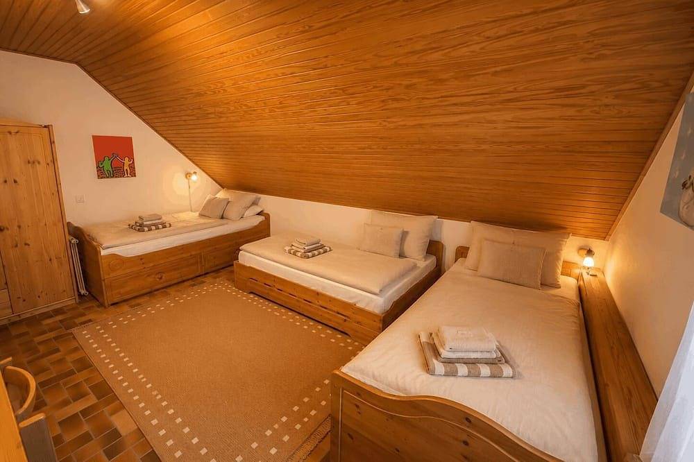Fh Nordseeanker im Huus Godewind (vorm. Viermaster) mit Sauna und Kamin in Westeraccumersiel, Dornum