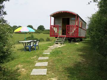 Gîte pour 4 personnes, avec jardin dans la Sarthe